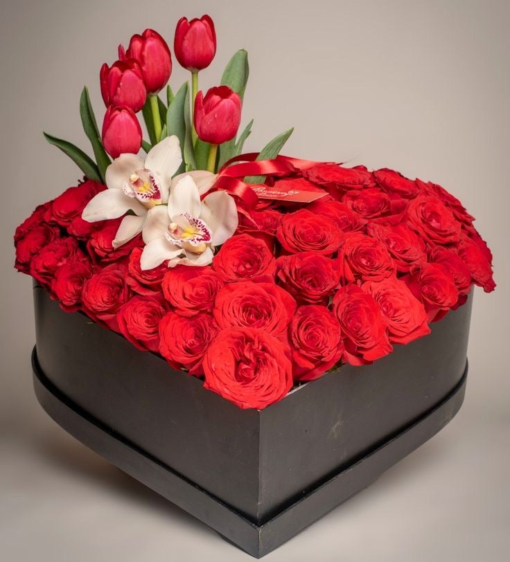 50 Roses Heart