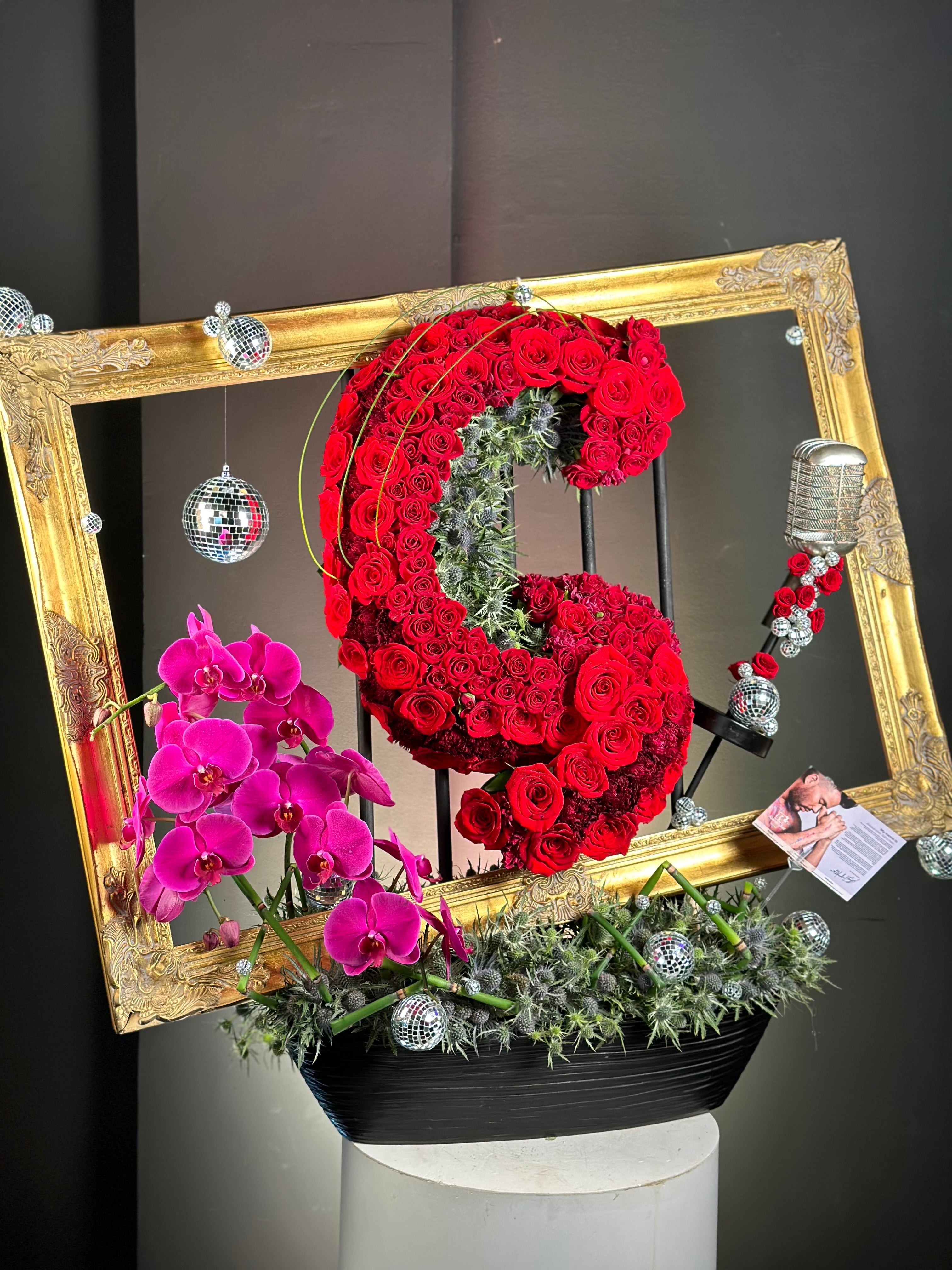 Sanchez Frame Special Letters Gold Frame – Alex Sanchez Designer